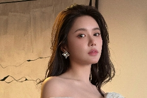 “太老了、網(wǎng)紅臉”！美娜與王楚欽傳戀情緋聞 社媒評論區(qū)被沖