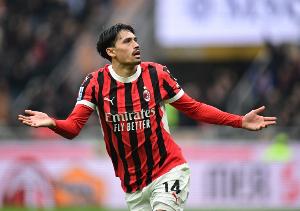 隆戈：曼城尚未報價賴因德斯，米蘭收到無法拒絕報價才會放人