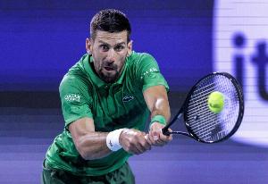 法網(wǎng)第99勝！法網(wǎng)男單第三輪：德約科維奇3-0擊敗米索里奇