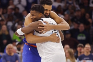 雙雙止步！森林狼去年將唐斯送到尼克斯 兩隊(duì)今年都倒在分區(qū)決賽