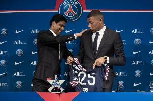 歐冠沒拿！錢也沒要到！巴黎拖欠姆巴佩5500萬薪資，后者仍送祝福