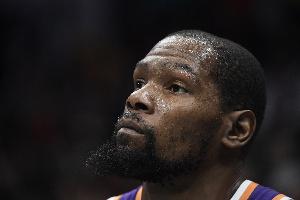 威爾金斯：KD有冠軍了暮年該待在舒服的地方 不必再不停換隊(duì)