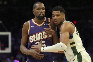 名記：一位高管告訴我 今年夏天的NBA會(huì)非常爆炸