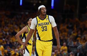 特納已為步行者出戰(zhàn)701場比賽 現(xiàn)役一人一城球員中排第八位