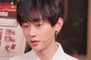 顏值不錯！媒體人看Ming帶貨Uzi名人堂皮膚：以為哪個愛豆在直播