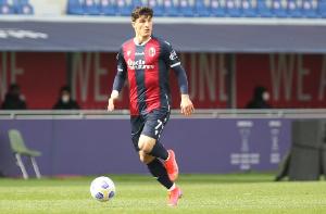 記者：穆里尼奧有意引進奧爾索里尼，但遭到博洛尼亞和球員拒絕