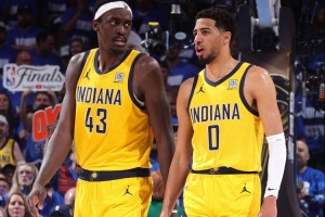 西卡談哈利帶傷作戰(zhàn)：不清楚他具體什么情況 他是一個(gè)斗士