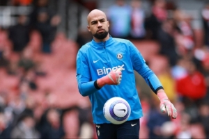 桑切斯：作為隊中的年長球員我會分享經(jīng)驗，我們能創(chuàng)造更大成就