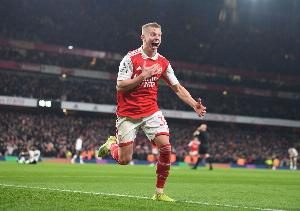 都體：替代特奧，米蘭的首選是引進(jìn)阿森納邊后衛(wèi)津琴科