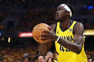 西亞卡姆：我們走對了路讓人們開始關(guān)注步行者 球隊會繼續(xù)戰(zhàn)斗