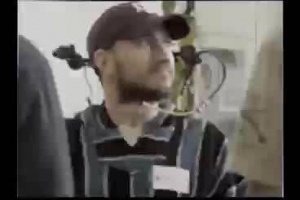 賽博朋克世界即將到來？！馬斯克稱2028年全人類意識可直連AI