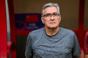 滬媒：足協(xié)案頭已堆滿外教簡(jiǎn)歷，但愿這次足協(xié)選帥能有所進(jìn)步