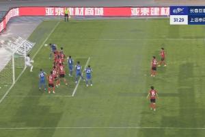 高天意連場助攻！朱辰杰頭球打入賽季首球，申花1-0領(lǐng)先亞泰