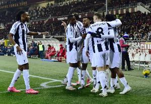 都體：尤文老板為球員準(zhǔn)備戰(zhàn)勝皇馬的獎(jiǎng)金，總額100萬(wàn)&每人3萬(wàn)多