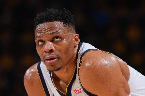 前往大蘋(píng)果城？Stein：拉塞爾-威斯布魯克成為尼克斯?jié)撛谀繕?biāo)