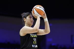 李月汝將迎來飛翼內(nèi)線輪換競爭 兩名中鋒剛歸隊(duì)&歐錦賽數(shù)據(jù)亮眼