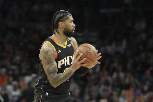 美記：湖人與太陽(yáng)討論交易理查茲 也詢(xún)價(jià)了米西和羅威