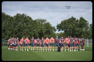 拜仁官方社媒悼念若塔兄弟：安息吧，迪奧戈、安德烈