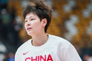 楊力維：日本隊(duì)沒有全主力&澳大利亞有保留 亞洲杯要做足困難準(zhǔn)備