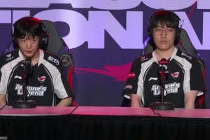 Shanks：我的ID來(lái)自海賊王 我們隊(duì)伍就像一個(gè)海賊團(tuán) 在一艘船上