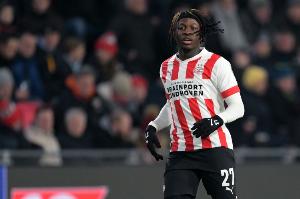 德天空：萊比錫領(lǐng)跑巴卡約科爭奪戰(zhàn)，藥廠尚未與球員達(dá)成協(xié)議