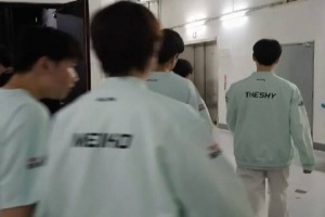 iG不敵TES 你認為誰該為本場比賽的失利背鍋？