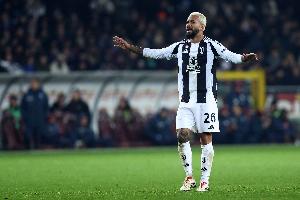 記者：道格拉斯-路易斯預計下周返回尤文，俱樂部將對其采取措施