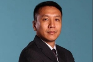 關于李群、原園同志的任命通告