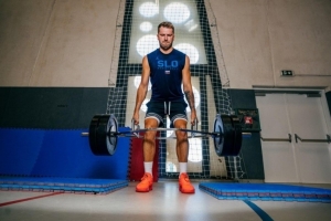 名嘴：東契奇以前像一只胖老鼠 瘦身是為簽新合同造勢