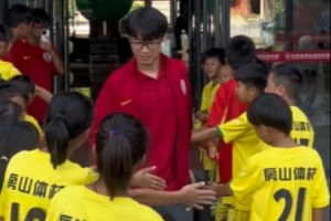 蘇亞雷斯率隊出征武漢 亞泰將士將迎反戈大戰(zhàn)