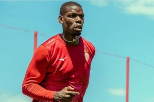 隊報：博格巴本周已恢復有球訓練，周四到場邊觀看摩納哥熱身賽