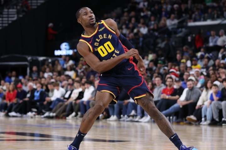 4年9000萬！名記：勇士太陽之間的談判從未有任何實(shí)質(zhì)性進(jìn)展