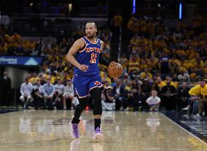 尼克斯去年4年1.56億提前續(xù)約布倫森 今年又少花600萬(wàn)鎖定大橋