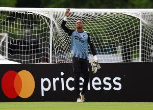 羅馬諾：西漢姆800萬歐報價博塔弗戈門將，曼聯(lián)&埃弗頓等隊也關(guān)注