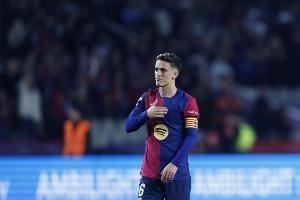 加維：佩戴巴薩隊(duì)長(zhǎng)袖標(biāo)是我的夢(mèng)想，特獅是巴薩傳奇必須給予尊重