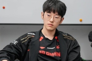 不在今天！Scout瑞茲連續(xù)暴斃 戰(zhàn)績(jī)0-4-5 目前還未在失利局中打出正戰(zhàn)績(jī)