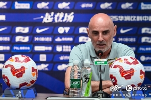 穆斯卡特：我們和對手縮小2分差距，德比對球迷、球隊意義一樣