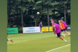 新搭檔！亞馬爾社媒曬隊內(nèi)訓(xùn)練助攻拉什福德視頻