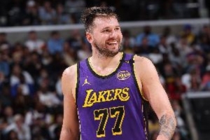 東契奇與湖人的續(xù)約抉擇：詳解1+1、2+1、3+1三種合同的利弊