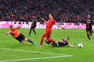 法媒：摩納哥與藥廠就芬蘭門將赫拉德茨基的轉(zhuǎn)會(huì)達(dá)成協(xié)議