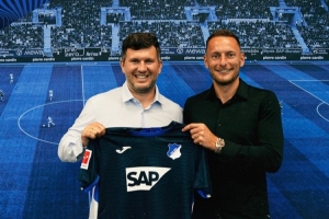 霍芬海姆官方：球隊(duì)免簽西漢姆右后衛(wèi)曹法爾，合同期1年