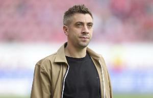 德天空：巴黎FC推動(dòng)任命前拜仁高管內(nèi)佩為技術(shù)總監(jiān)