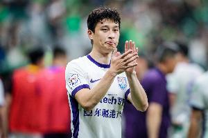 巴頓：沒(méi)想到京津德比能以隊(duì)長(zhǎng)身份登場(chǎng)，沒(méi)分出勝負(fù)只能來(lái)年再說(shuō)