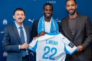 官方：馬賽簽下蒂莫西-維阿，先租后買總價(jià)最高1800萬歐