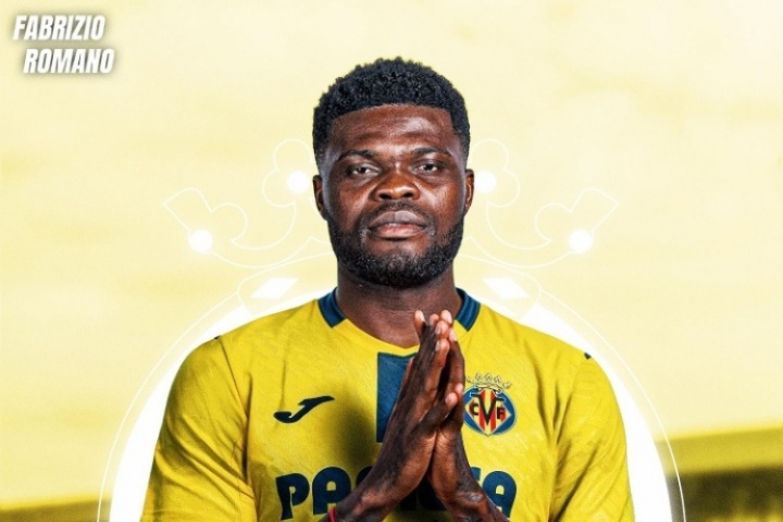 官方：32歲前阿森納后腰托馬斯免簽加盟黃潛