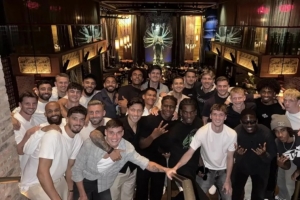 曼晚：曼聯(lián)球員相信他們會在新賽季取得成功，目前球隊氛圍非常好