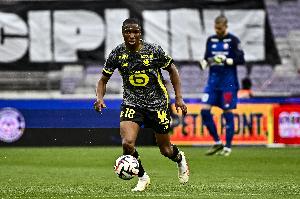 記者：迪亞克特是伯恩茅斯首要引援目標(biāo)，里爾為球員標(biāo)價(jià)4000萬(wàn)歐