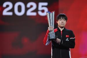 又得靠王楚欽！林詩(shī)棟出局后，國(guó)乒本站比賽男單僅剩王楚欽和向鵬