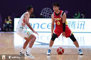 媒體人：第二節(jié)的趙睿身先士卒燃盡了 下半場(chǎng)得其他人站出來