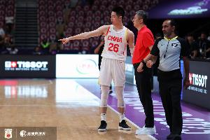 正負(fù)值+31冠絕全場(chǎng)！朱俊龍3中3貢獻(xiàn)9分3助2斷 三分1中1